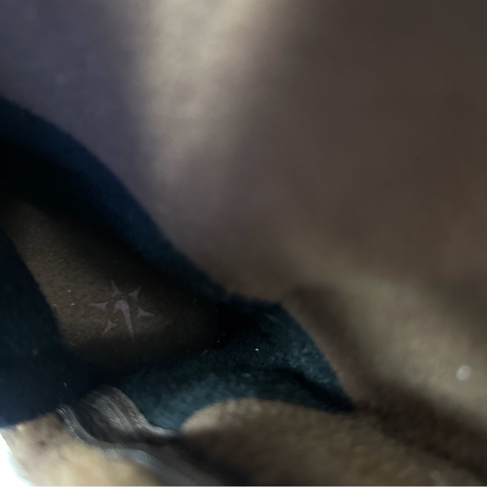 Nike Winter High Suede Boots - Picture 2 of 15